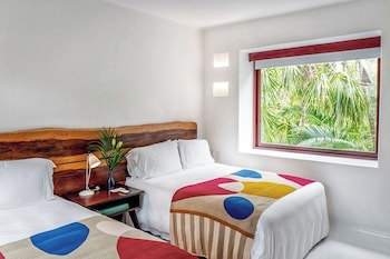 Hotel Esencia