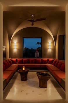 Hotel Esencia
