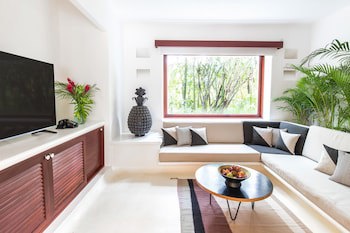 Hotel Esencia