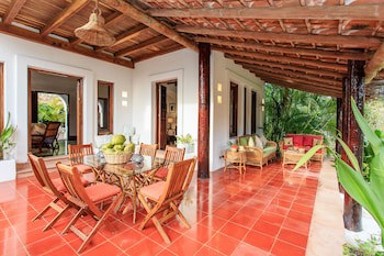 Hotel Esencia