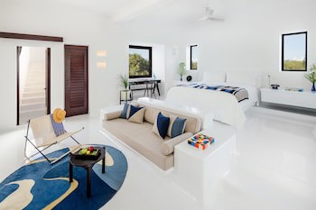Hotel Esencia