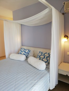 Astra Village Hotel Suites fotoğrafı