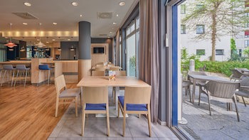 Holiday Inn Express Berlin City Centre by IHG galeri fotoğrafı