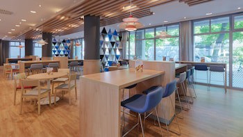 Holiday Inn Express Berlin City Centre by IHG galeri fotoğrafı
