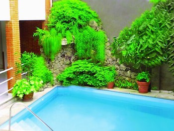 Hotel Palmas Del Sol