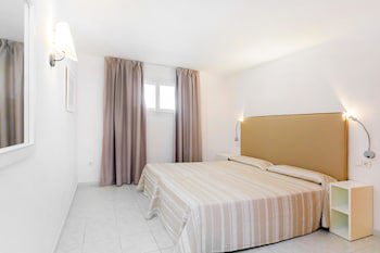 Duquesa Playa Aparthotel