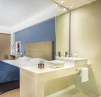Airotel Alexandros Hotel
