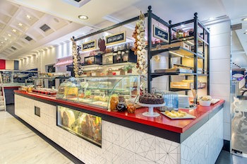 Airotel Alexandros Hotel