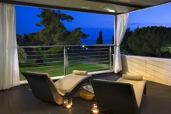 Aminess Maestral Hotel