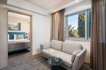 Aminess Maestral Hotel