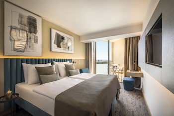 Aminess Maestral Hotel