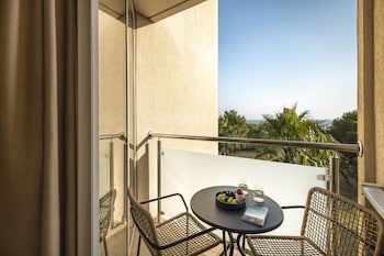Aminess Maestral Hotel