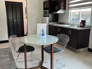 Aurea Hotel & Suites