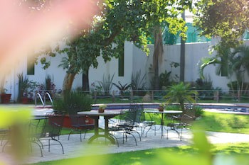 Aurea Hotel & Suites