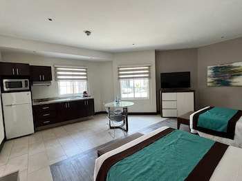 Aurea Hotel & Suites