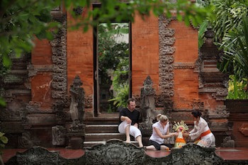 Griya Santrian A Beach Resort & Spa