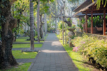 Griya Santrian A Beach Resort & Spa