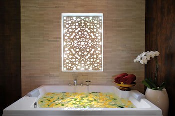 Griya Santrian A Beach Resort & Spa