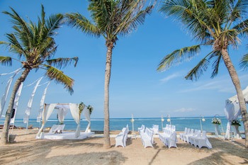 Griya Santrian A Beach Resort & Spa