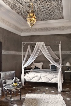Dar Les Cigognes