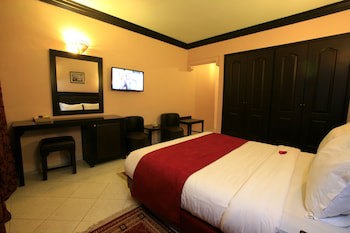 Imperial Holiday & Spa