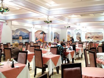 Imperial Holiday & Spa