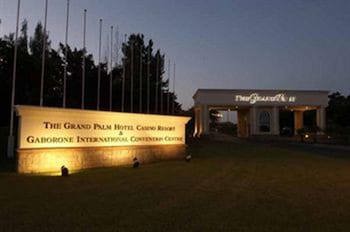 Peermont Metcourt Inn At The Grand Palm Resort