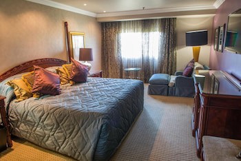 Peermont Metcourt Inn At The Grand Palm Resort