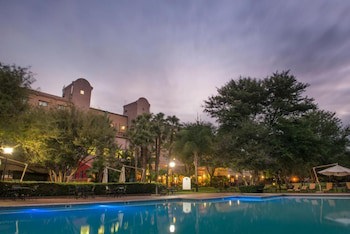 Peermont Metcourt Inn At The Grand Palm Resort