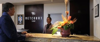 Peermont Metcourt Inn At The Grand Palm Resort