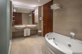 DoubleTree by Hilton Turin Lingotto galeri fotoğrafı