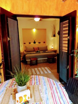 Casita De Maya Boutique Hotel