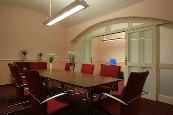 Anna Hotel