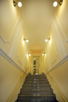 Anna Hotel