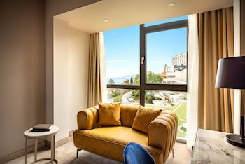 Grand Hotel Adriatic I
