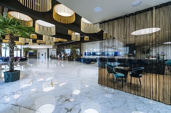 Grand Hotel Adriatic I