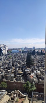 Ayres De Recoleta