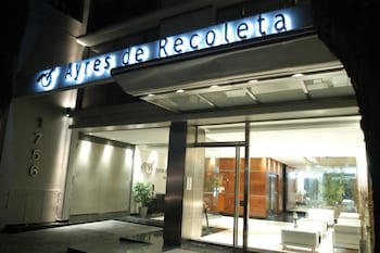 Ayres De Recoleta