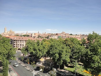 Hotel Ar Los Arcos