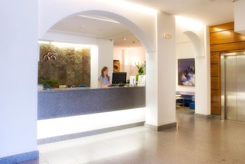 Hotel Ar Los Arcos