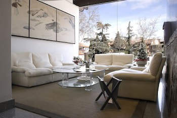 Hotel Ar Los Arcos