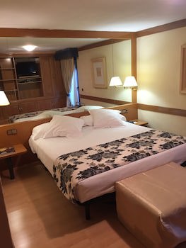 Hotel Ar Los Arcos