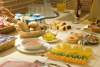 Hotel Ar Los Arcos