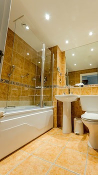 Drury Court Hotel