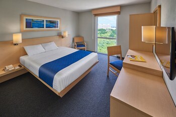 City Express By Marriott Reynosa