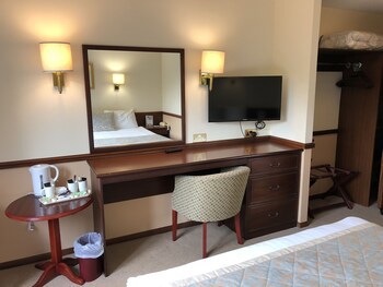 The Arden Hotel & Leisure Club