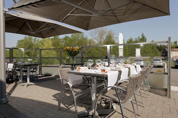 Ibis Styles Charleroi Airport Aero44