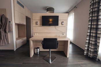 Ibis Styles Charleroi Airport Aero44