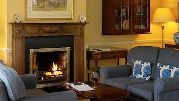 Dunraven Arms Hotel