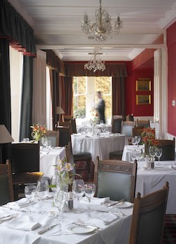 Dunraven Arms Hotel